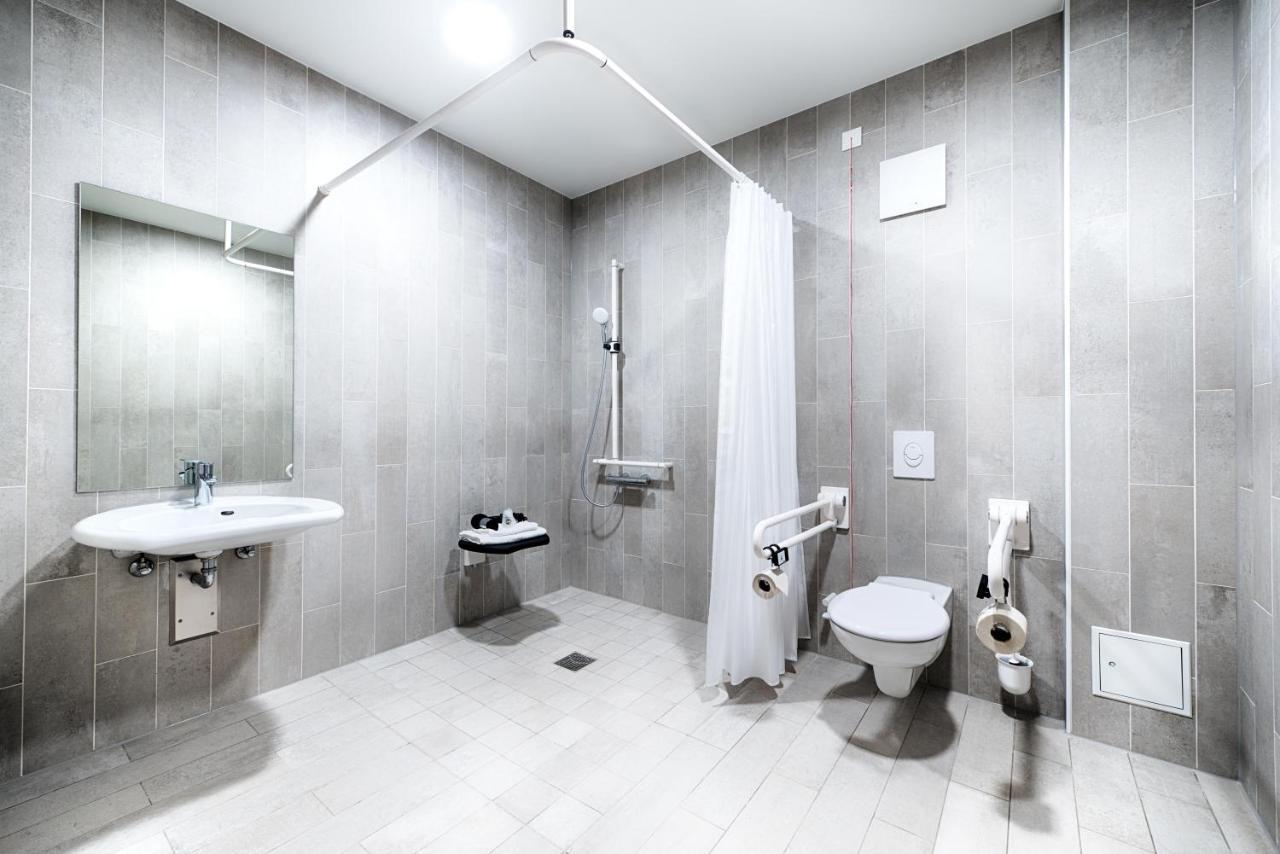 B&B Hotel เคมนิตซ์ ภายนอก รูปภาพ